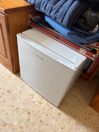 Congelador pequeño blanco
