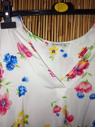 Blusa Stradivarius floral