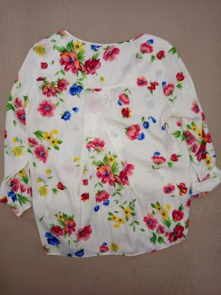 Blusa Stradivarius floral