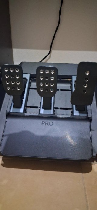 Volante Logitech G Pro Racing Pro Racing Pedal PS5