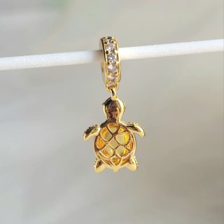 CHARM TORTUGA DORADA