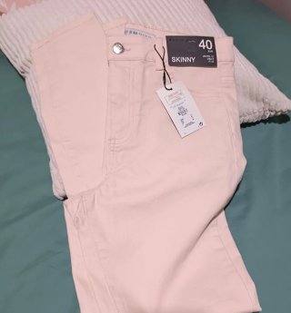 Pantalón Skinny Rosa Claro Talla 40. NUEVO