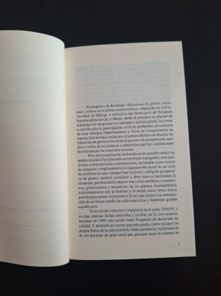 Lote 3 libros investigación: Género e Historia