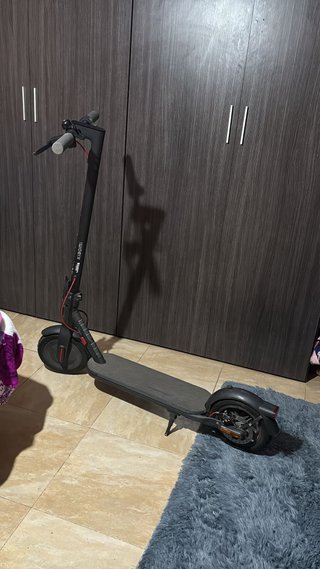 Patinete Eléctrico Xiaomi Scooter 4