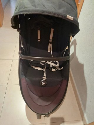 Silla de paseo Cybex negra