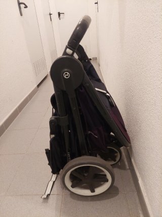 Silla de paseo Cybex negra