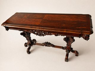 Mesa antigua madera maciza tallada