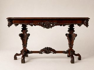 Mesa antigua madera maciza tallada