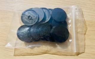 17 Peanas Redondas 32mm Warhammer