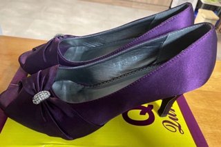 Zapatos de fiesta morados talla 38