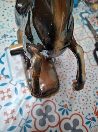 Figura caballo saltando vintage