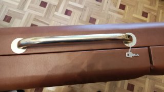 Camilla de masajes vintage plegable – buen estado