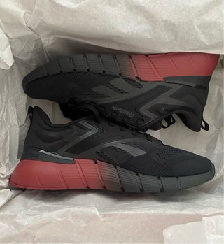 Zapatillas “Reebok Nano” Talla 42.5