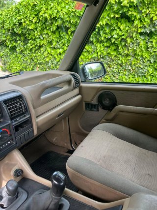 Land Rover Discovery 1996