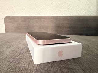 IPHONE 17e ROSA