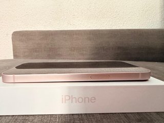IPHONE 17e ROSA