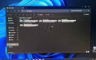 Ordenador w11 8gb. Wifi leds + portátil de regalo