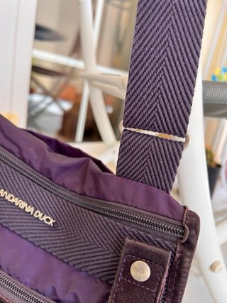Bolso morado Macadamia Duck