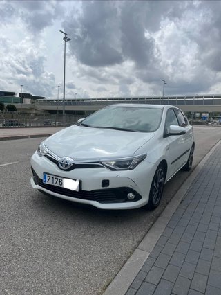 Toyota Auris hybrid 2016 Feel
