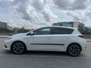 Toyota Auris hybrid 2016 Feel