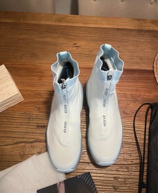 Zapatillas elandr blancas y azules