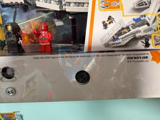 LEGO Star Wars Kessel Run Millennium Falcon