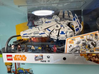 LEGO Star Wars Kessel Run Millennium Falcon