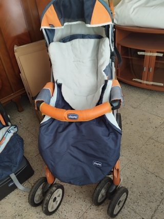 Silla y cuco Chicco, trona de mesa, silla coche.