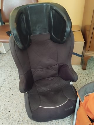 Silla y cuco Chicco, trona de mesa, silla coche.
