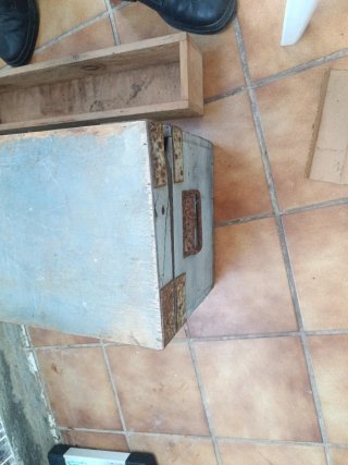 Caja de herramientas antiguas de madera