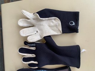 Guantes y escarpines pesca submarina