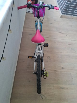 Bicicleta niña BTWIN rosa y blanca