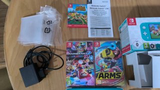 Nintendo Switch + Juegos.