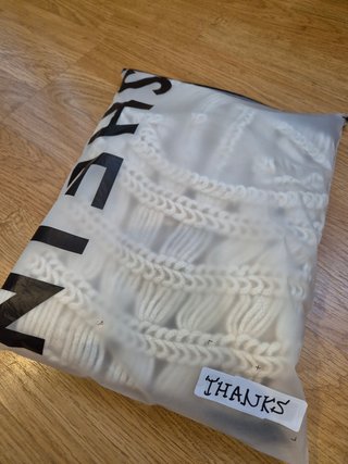 Chaleco macramé beige flecos talla única