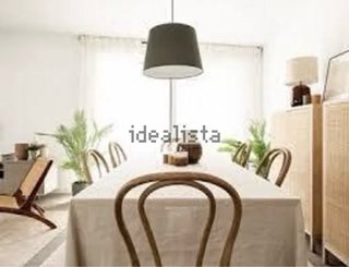 Se alquila habitacion 10 m2 soleada y baño privado