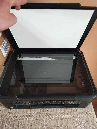 2 Stampanti Epson SX435W e XP235 (Non funzionano)