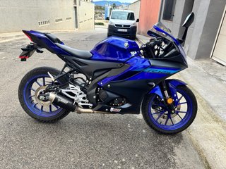 Yamaha R125 Azul