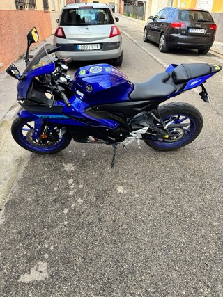 Yamaha R125 Azul