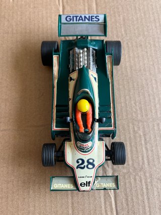 Scalextric Ligier JS 11 Verde