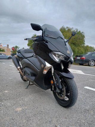 Yamaha TMAX 530 Negra
