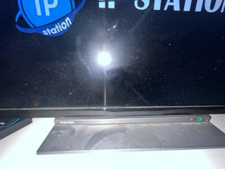 Televisor Toshiba Negro