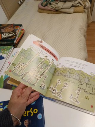 Lote libros sobre ciencias y animales