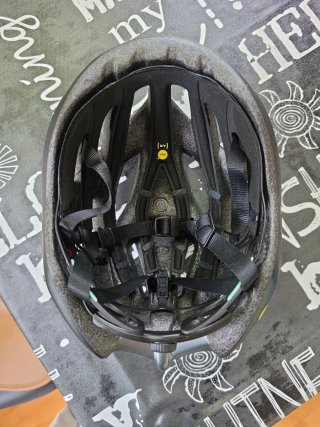 Casco MET 3K Carbon Negro/Azul Talla: 56/58 M