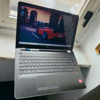 HP Pavilion 15 Laptop AMD A9 9 generazione