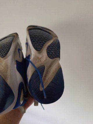 Nike Zoom 2K Azul y Blanco