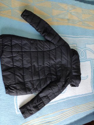 Abrigo de invierno para chica con capucha