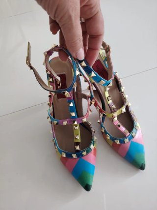 Valentino Garavani Rockstud edizione limitata