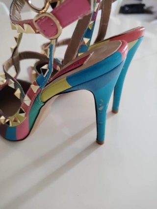 Valentino Garavani Rockstud edizione limitata