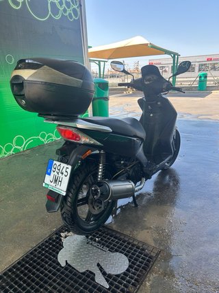 Kymco Agility City 125cc Negra