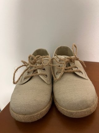 Zapatillas Bebé Lona Gris Talla 24